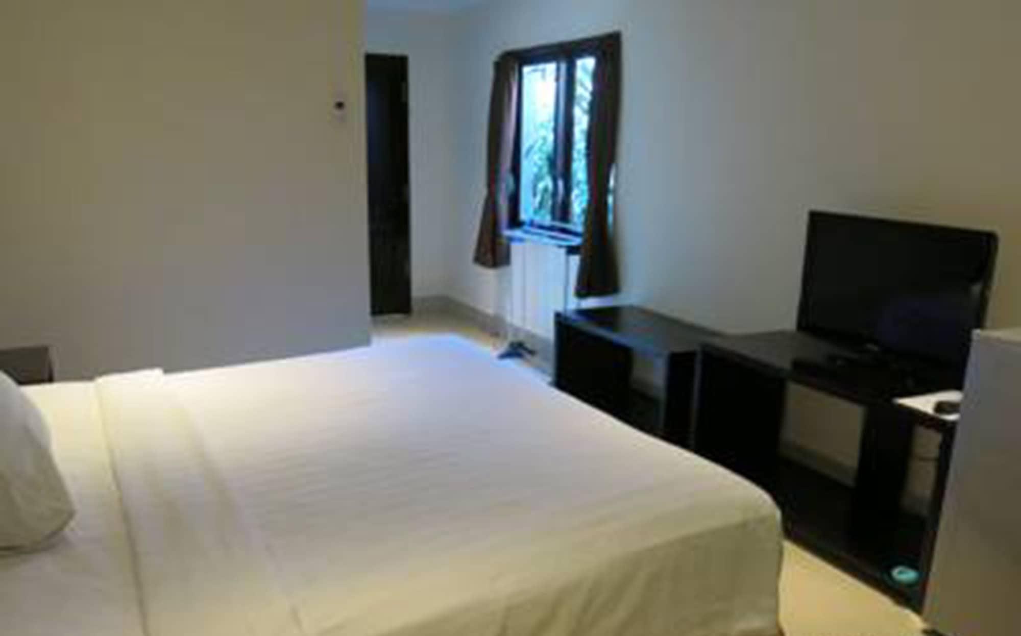 Radha Bali Hotel Kuta Lombok Kültér fotó