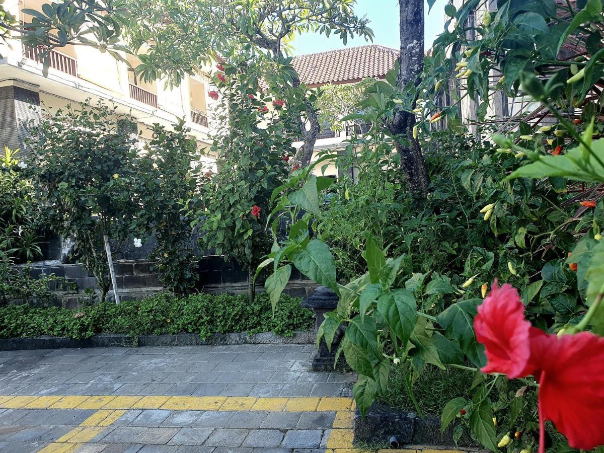 Radha Bali Hotel Kuta Lombok Kültér fotó